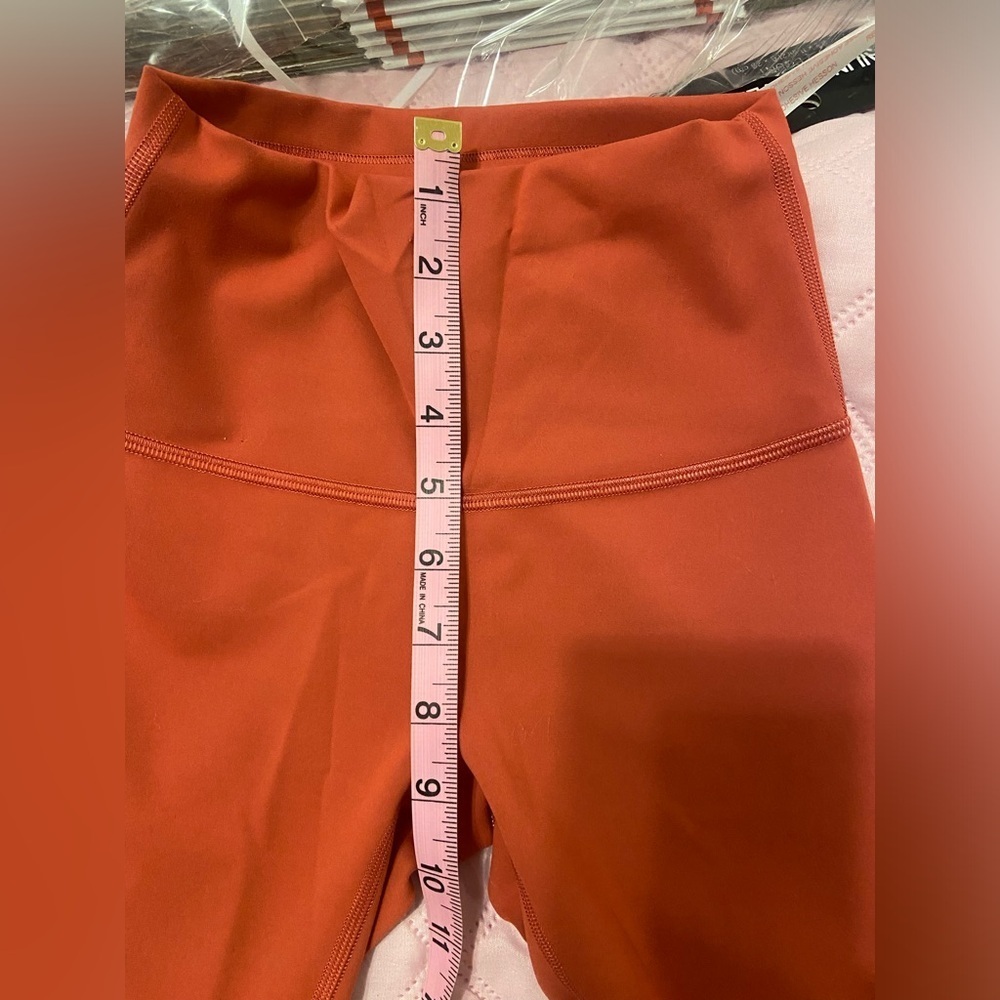 Lululemon legging - Picture 10 of 15